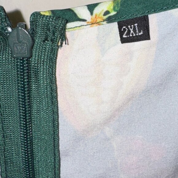 Amazon - 1950s-Style Deep Green Garden/Floral/Fruit Print Swing Dress (Size 2XL) - Picture 3 of 3